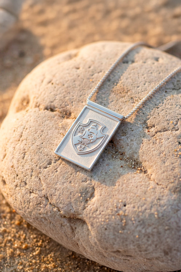 Escapulário Vasco Escudo e Cruz em Prata 925