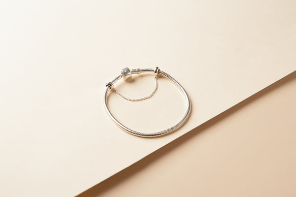 Pulseira em Prata 925 Com Fecho de Segurança